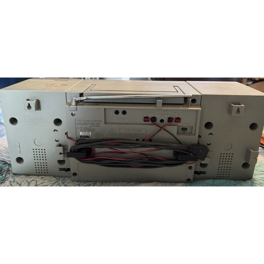 Sony CFS-3000 Stereo Boombox 1980s Tape Cassette AM/FM Radio Excellent Working